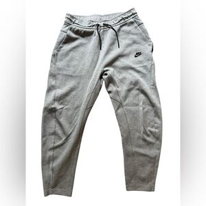 Nike Tech Fleece Joggers Men's M Gray Bottom Soft‎ Pants FLAWED PLEASE READ✅